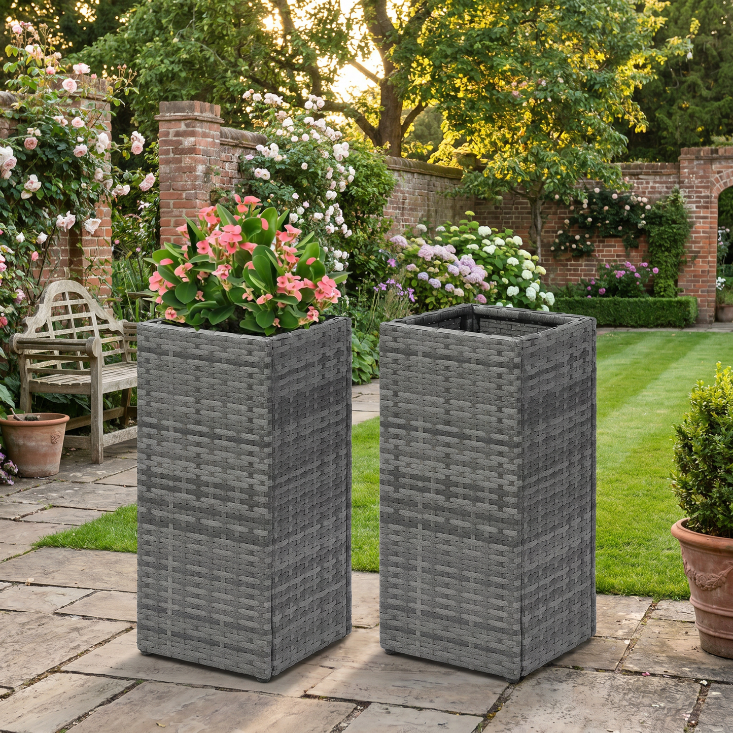 Rattan Wicker Planter Set – Weatherproof Cubic Design – 61cm Tall